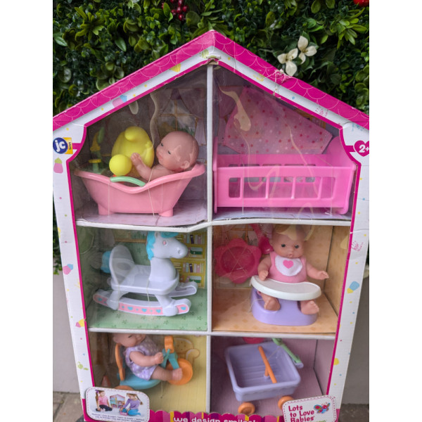 copy of Doll's Playhouse - featuring the 13 cm Lots to Love Babies